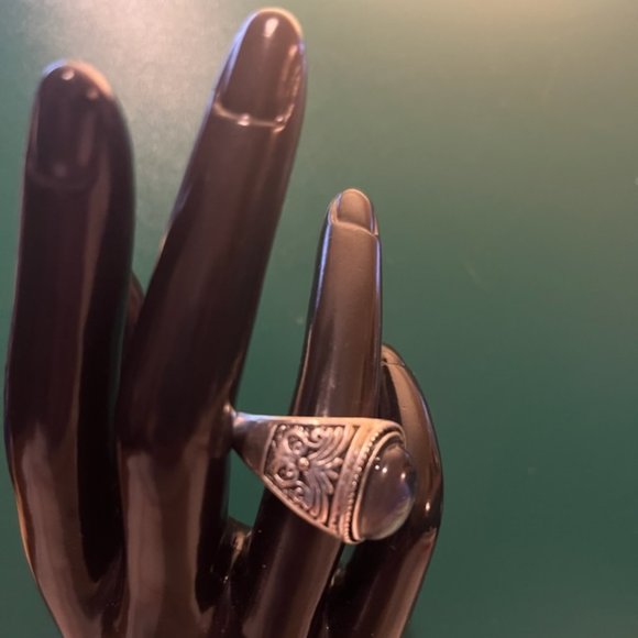 Mood Ring - Picture 3 of 3